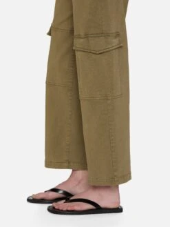 The Station Cargo -- Caper -Frame Sale Store 001WPA341 CAPE 2547