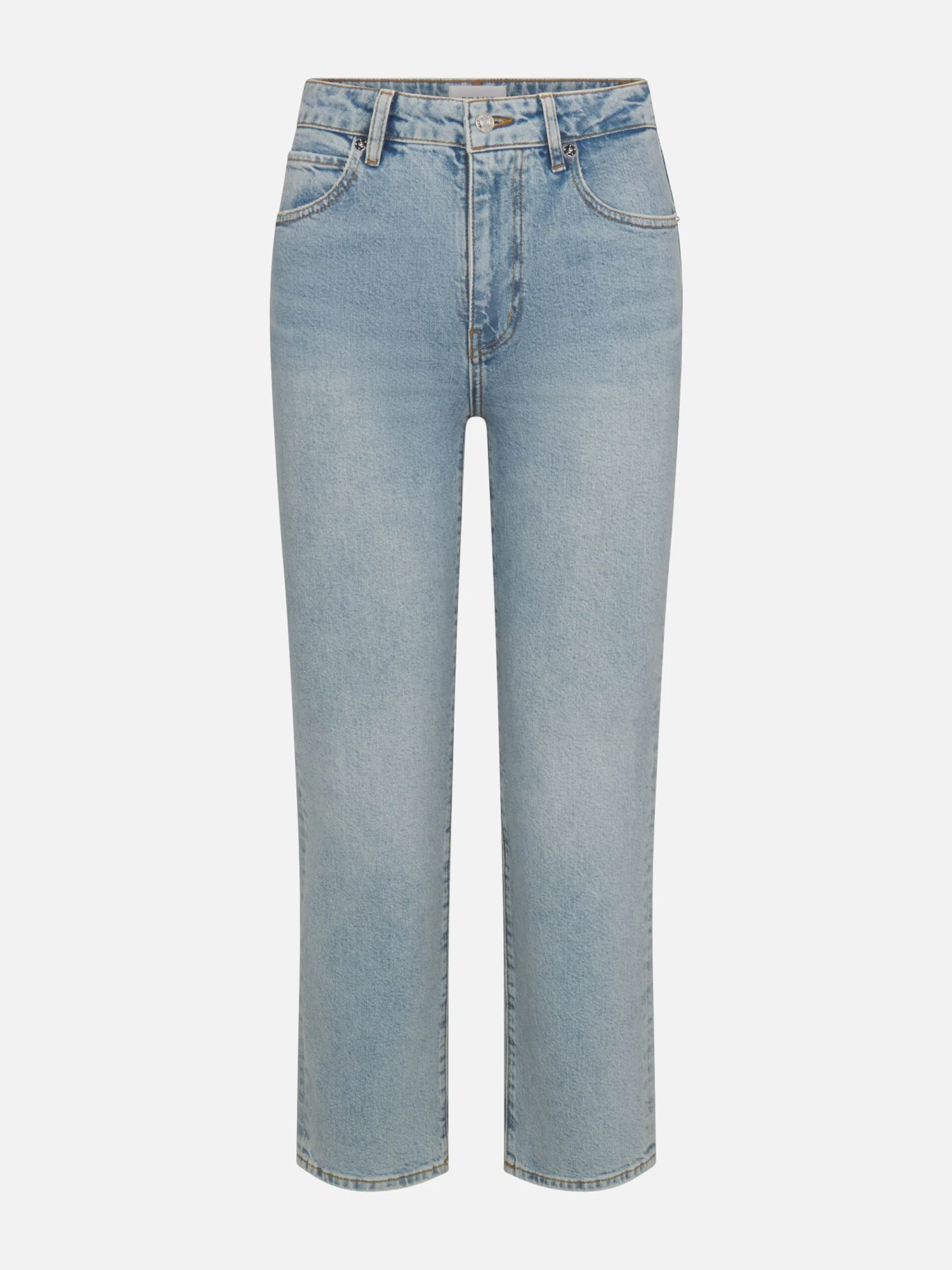 The Ruler Crop -- Dolly 1 The Ruler Crop -- Dolly