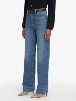 The Streamline -- Swan -Frame Sale Store 2003105 SWAN WF25KSW040 NAVY 8346