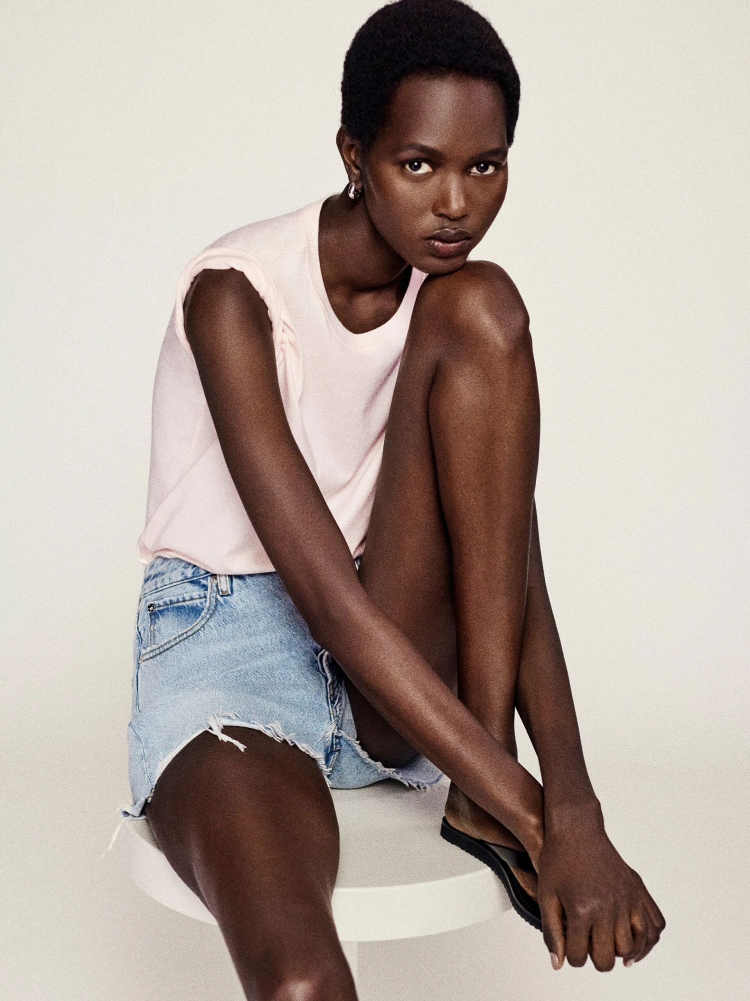 The Hang Short -- Swindle 2 The Hang Short -- Swindle - Image 2