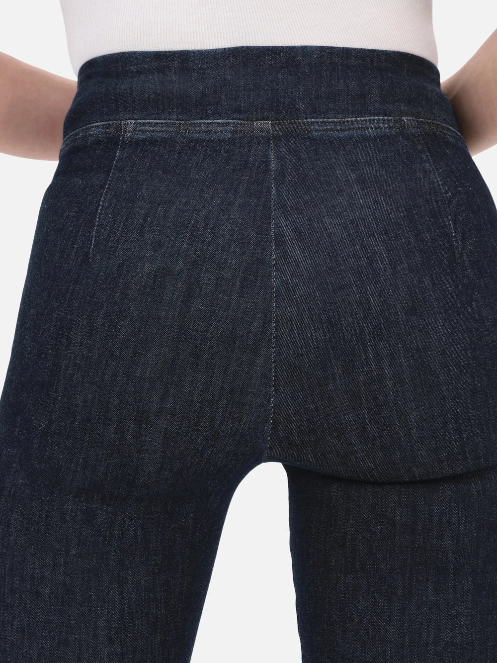 The Jetset Skinny Crop -- Keller 3 The Jetset Skinny Crop -- Keller - Image 3