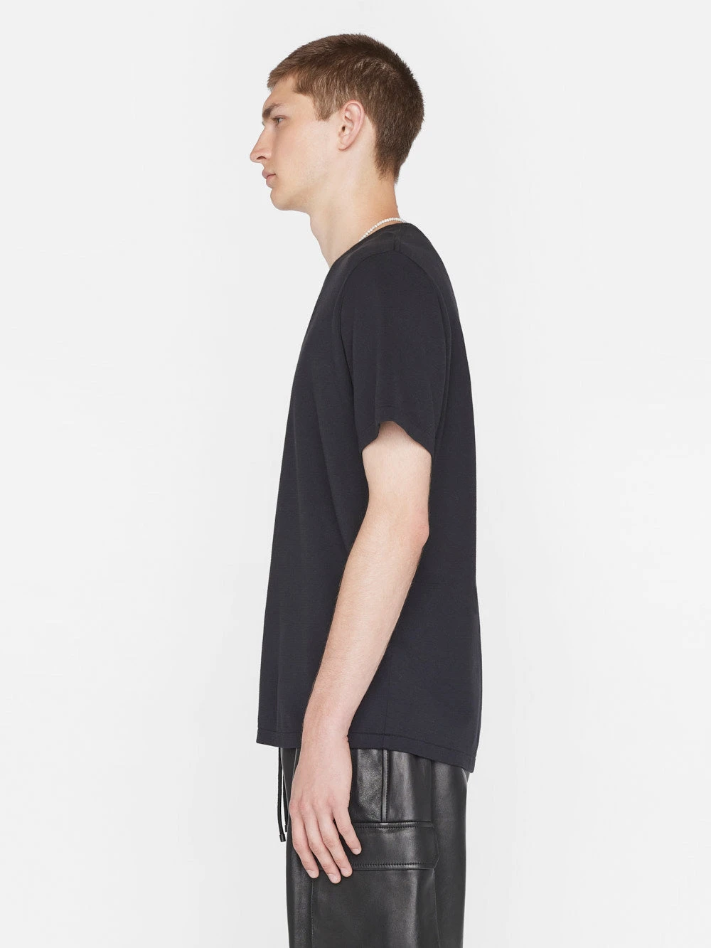 Duo Fold Tee -- Noir 6 Duo Fold Tee -- Noir - Image 6