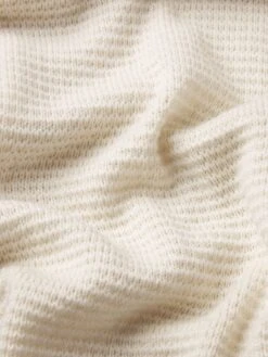 Textured Wool Cashmere Sweater -- Warm White -Frame Sale Store MF25KSW021 WRWH FABRICDETAIL