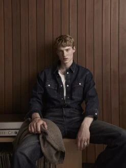 Long Sleeve Denim Shirt -- Lovell -Frame Sale Store SHOT 04 0041 02 RGB 72 2000X2666 725304fc 6c78 496c af13 a8ad611dca08