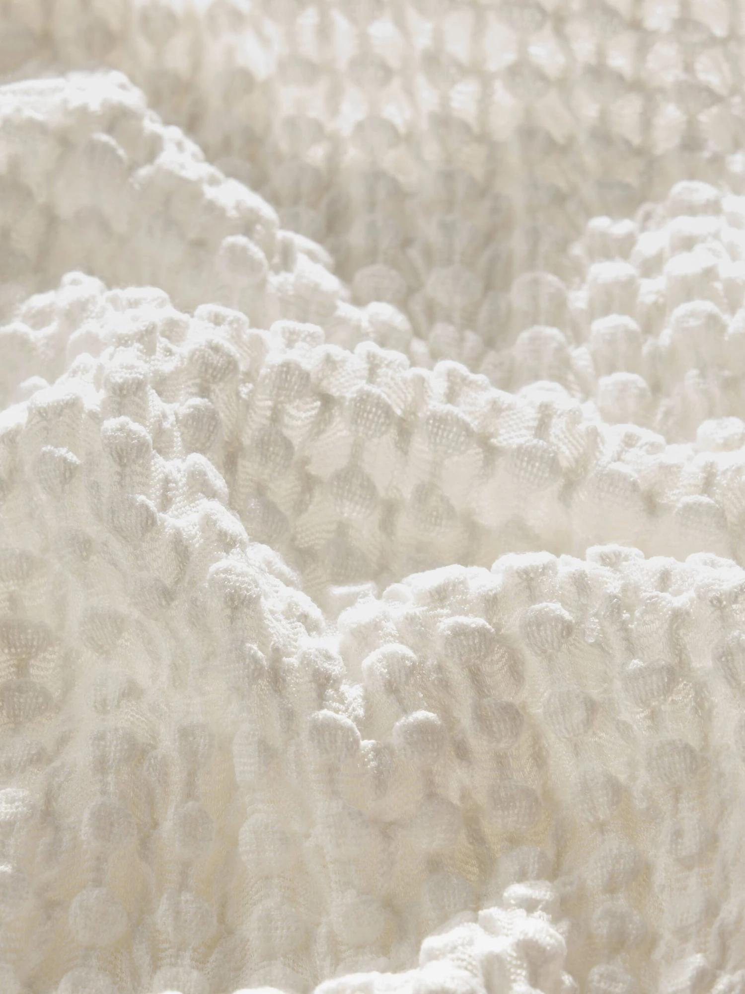 The Popcorn Top -- Alabaster 2 The Popcorn Top -- Alabaster - Image 2